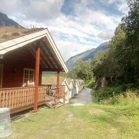 Hjelledalen Hyttesenter * Hjelle