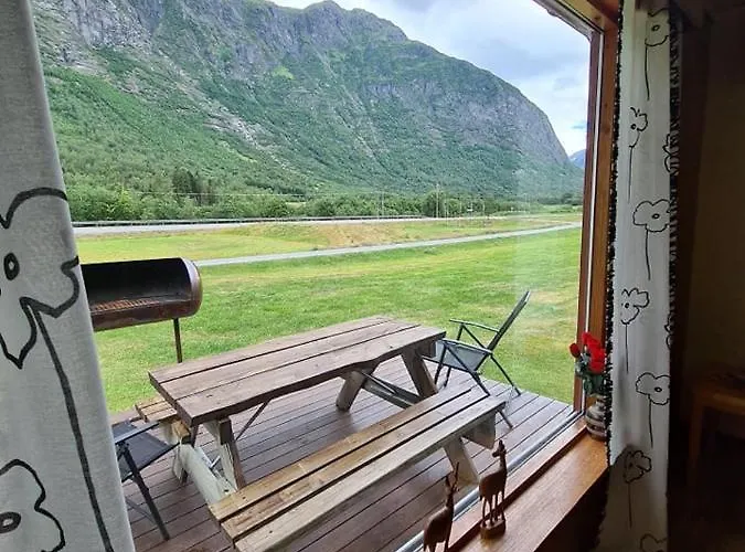 Domek letniskowy Hjelledalen Hyttesenter Hjelle