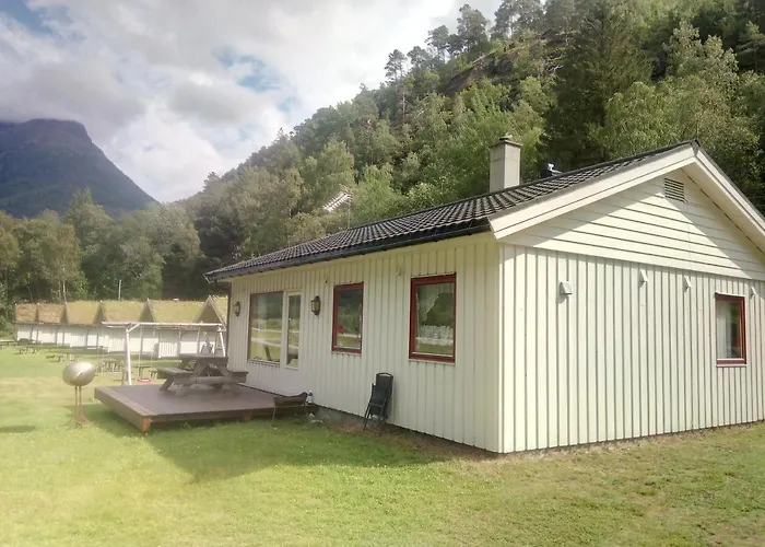 Domek letniskowy Hjelledalen Hyttesenter *