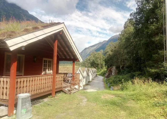Hjelledalen Hyttesenter * Hjelle